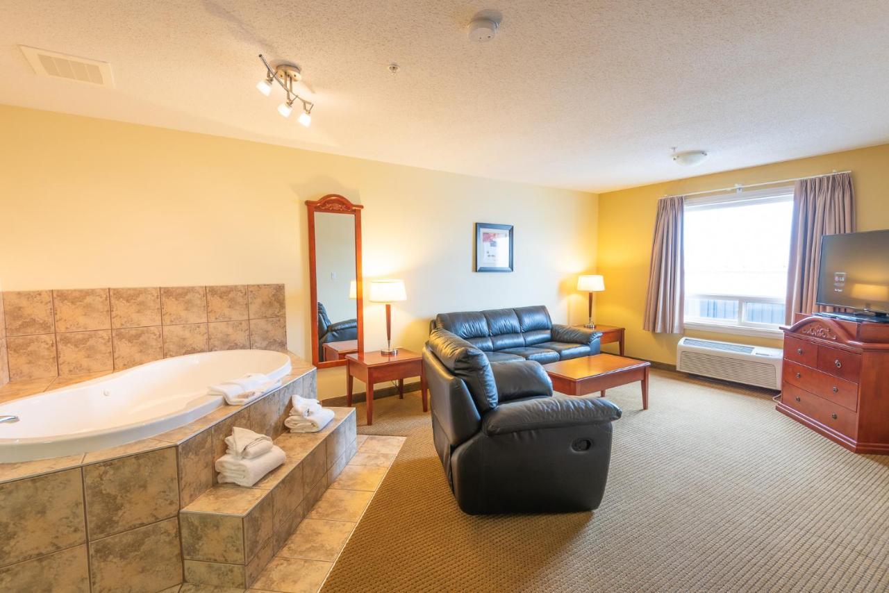 Days Inn By Wyndham Bonnyville Exterior foto
